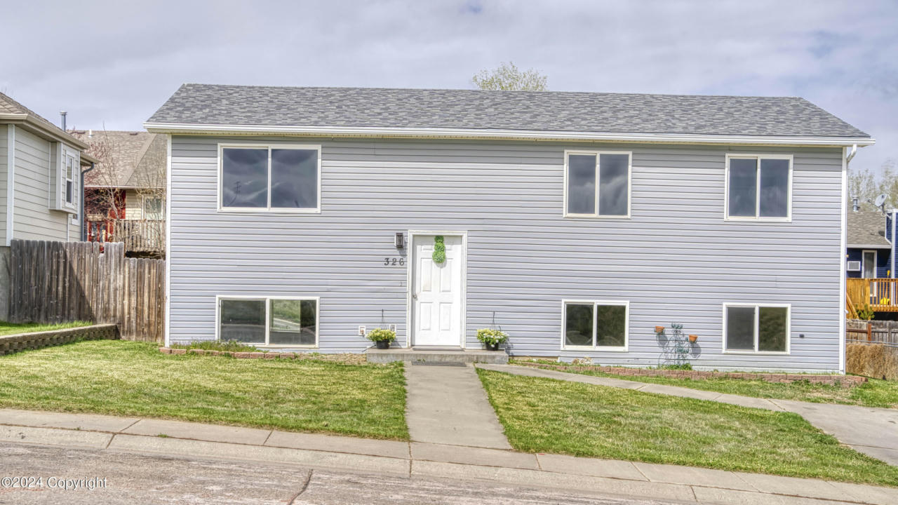 326 OREGON AVE, GILLETTE, WY 82718, photo 1 of 42