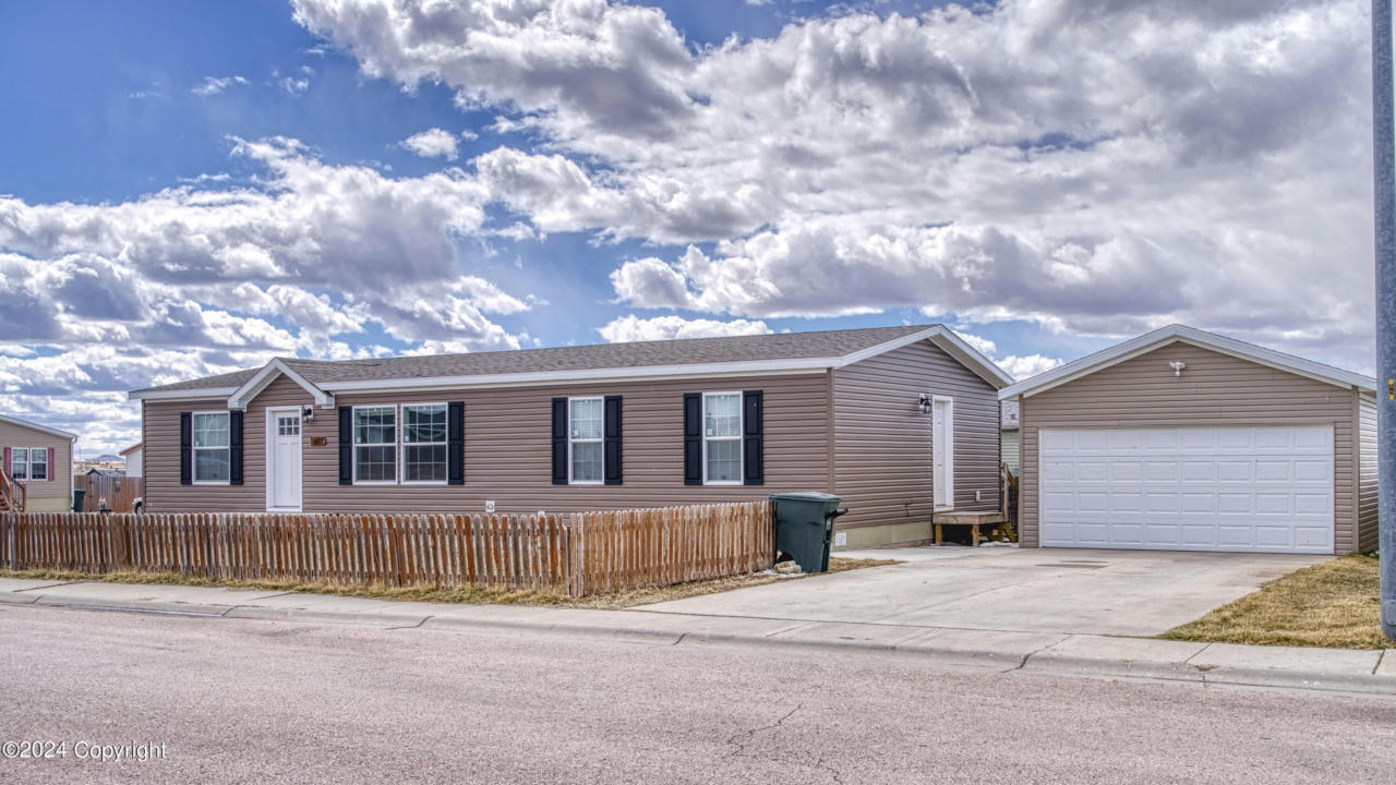 1601 SHADE TREE AVE, GILLETTE, WY 82716, photo 1 of 58